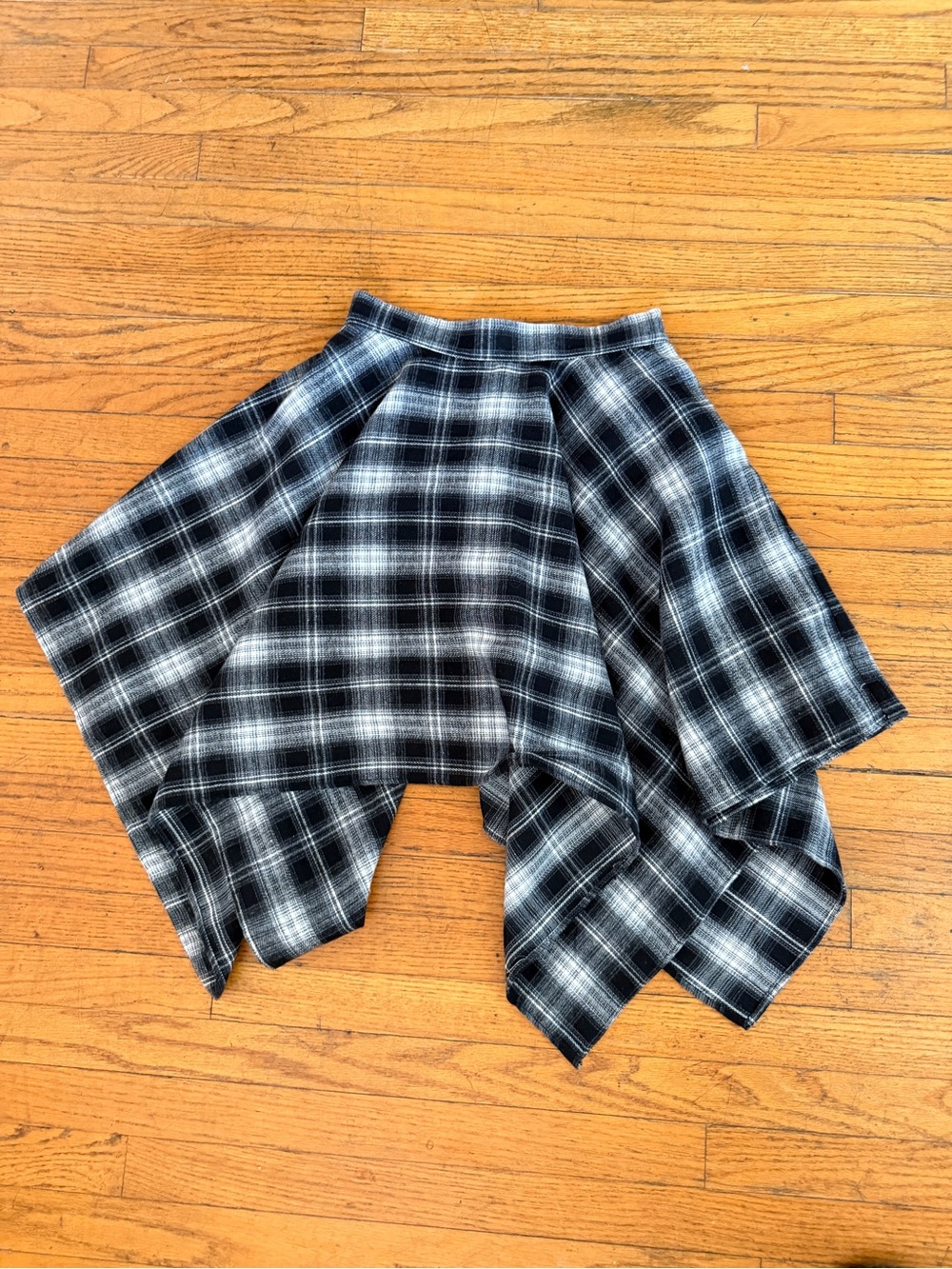 OAK + FORT Black and White Plaid Handkerchief-Hem Skirt